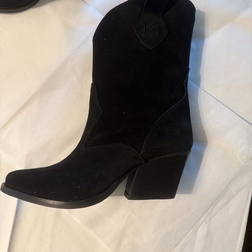 Kali Black Heeled Boots with Western Charm